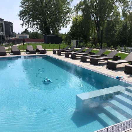 25H Spa-Residenz Pools In & Out, Private Garden & Beach Neusiedl am See Εξωτερικό φωτογραφία